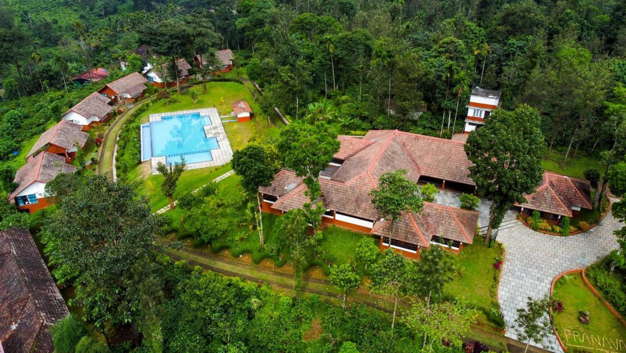 Pranavam Resort & Spa Tariyod ภายนอก รูปภาพ
