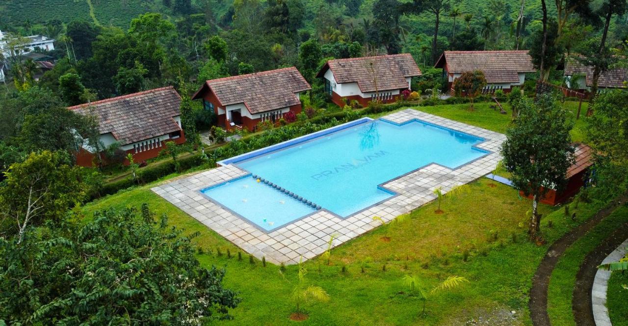 Pranavam Resort & Spa Tariyod ภายนอก รูปภาพ