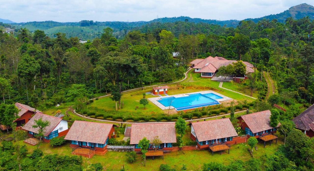 Pranavam Resort & Spa Tariyod ภายนอก รูปภาพ