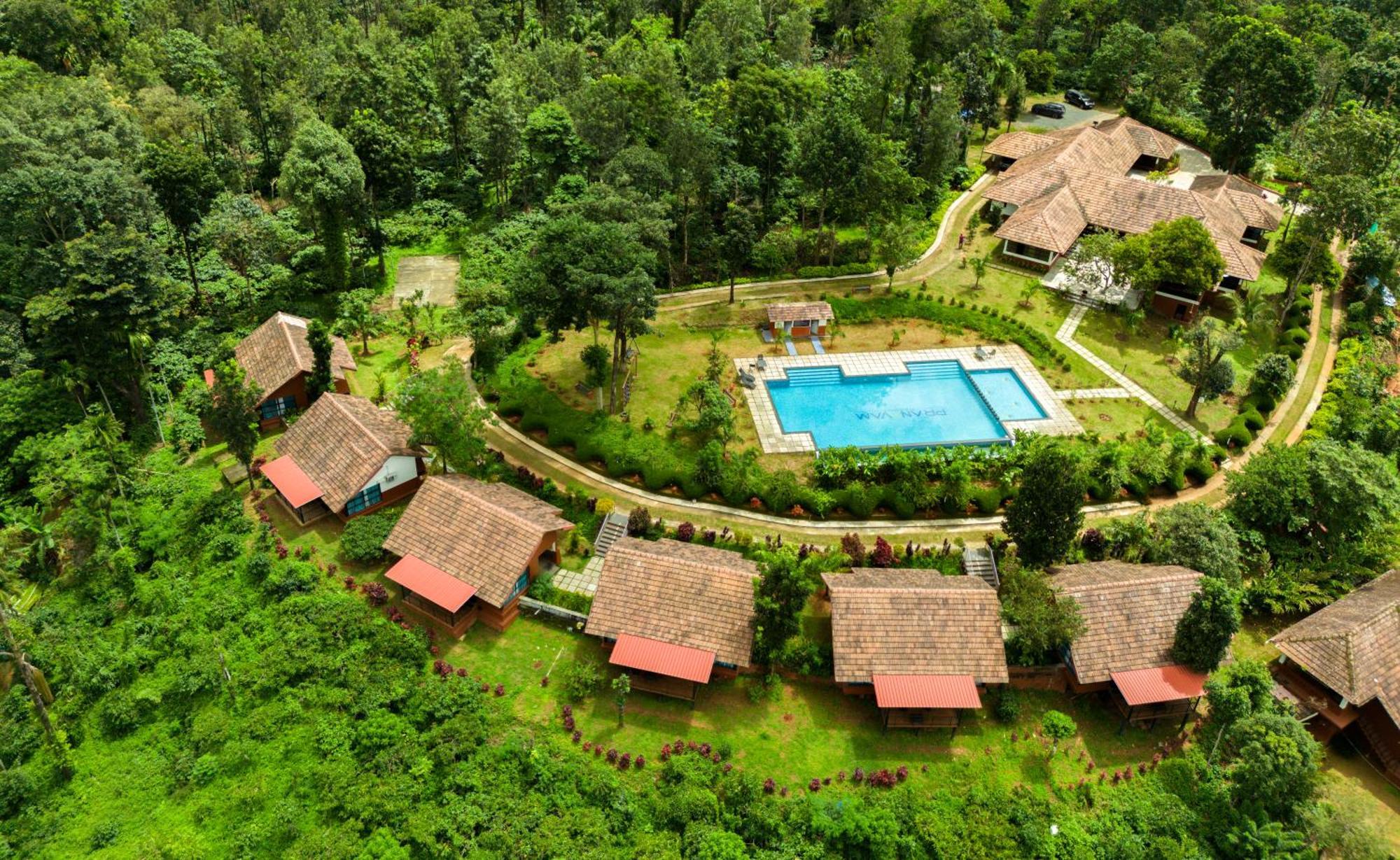 Pranavam Resort & Spa Tariyod ภายนอก รูปภาพ