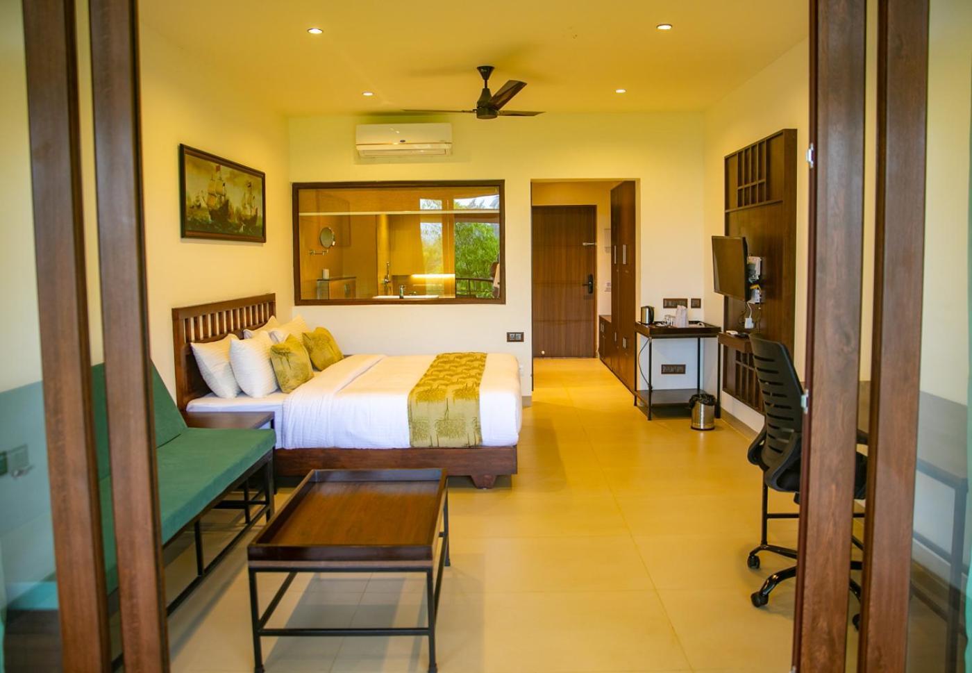 Pranavam Resort & Spa Tariyod ภายนอก รูปภาพ