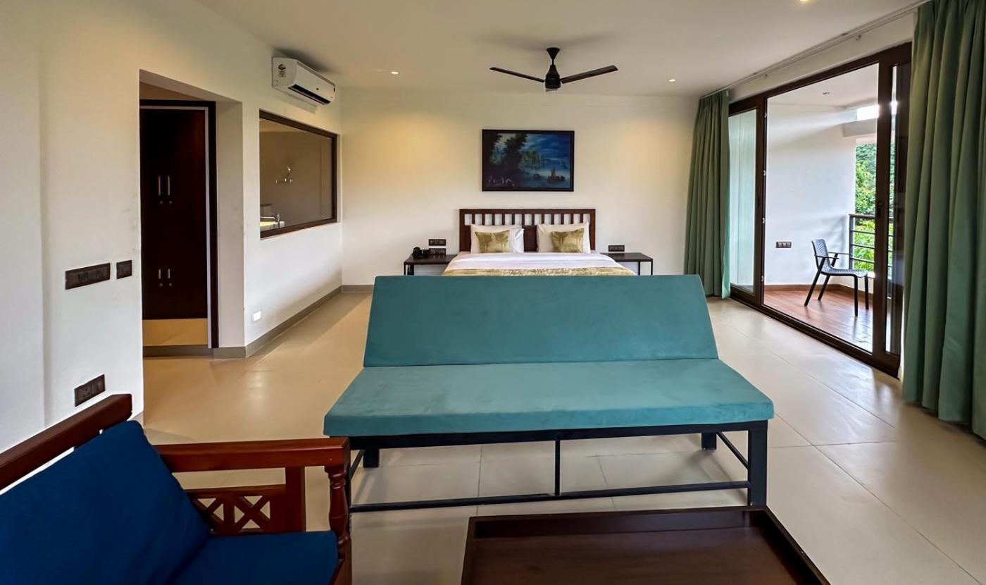 Pranavam Resort & Spa Tariyod ภายนอก รูปภาพ